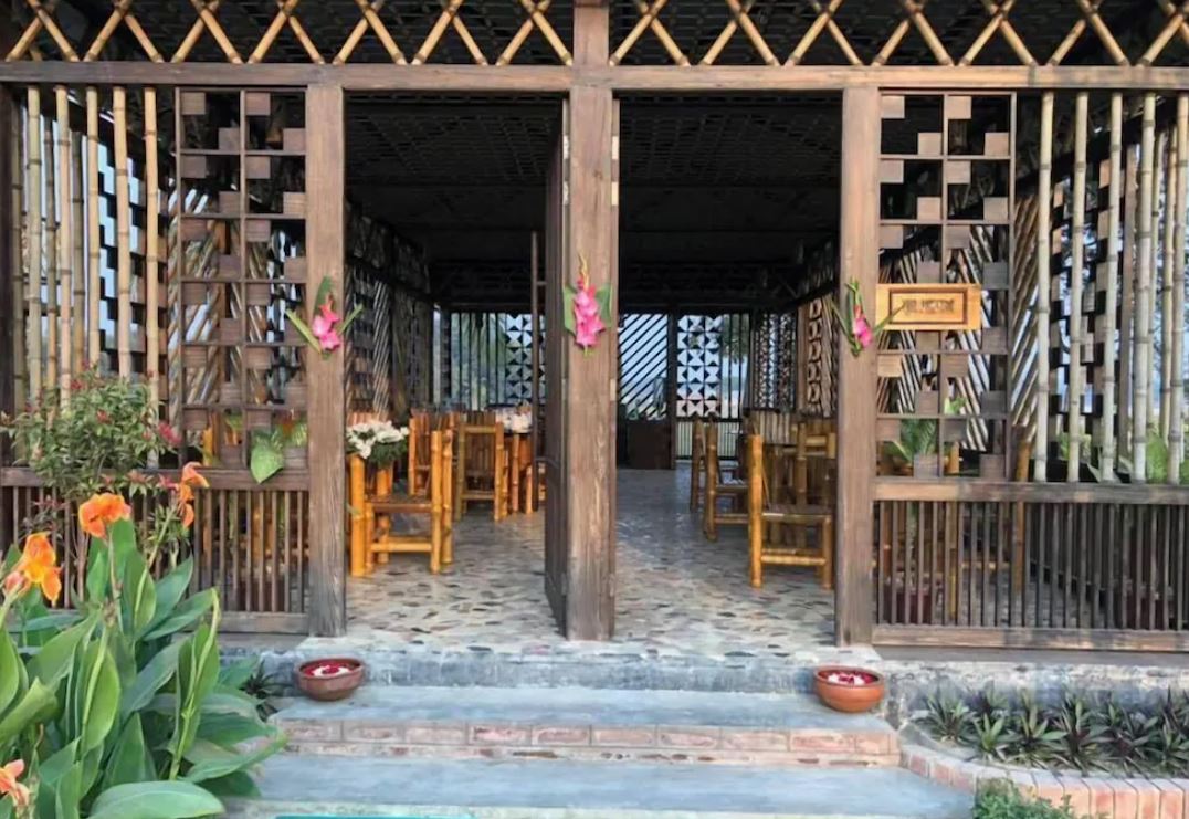 Rupkotha Eco Resort restaurant